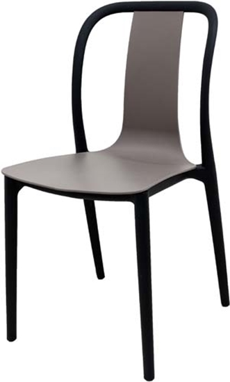 صورة كرسي بلاستيكي بألوان متعددة  قياس 90 × 44 × 42 سم